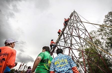Picture for category Fêtes des fusées (ou Boun Bang Fai) au Laos